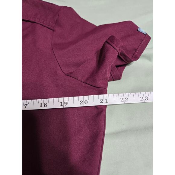 Medcouture medium plum scrub top with pockets - Picture 8 of 9